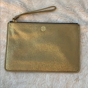 BN Lululemon Clutch